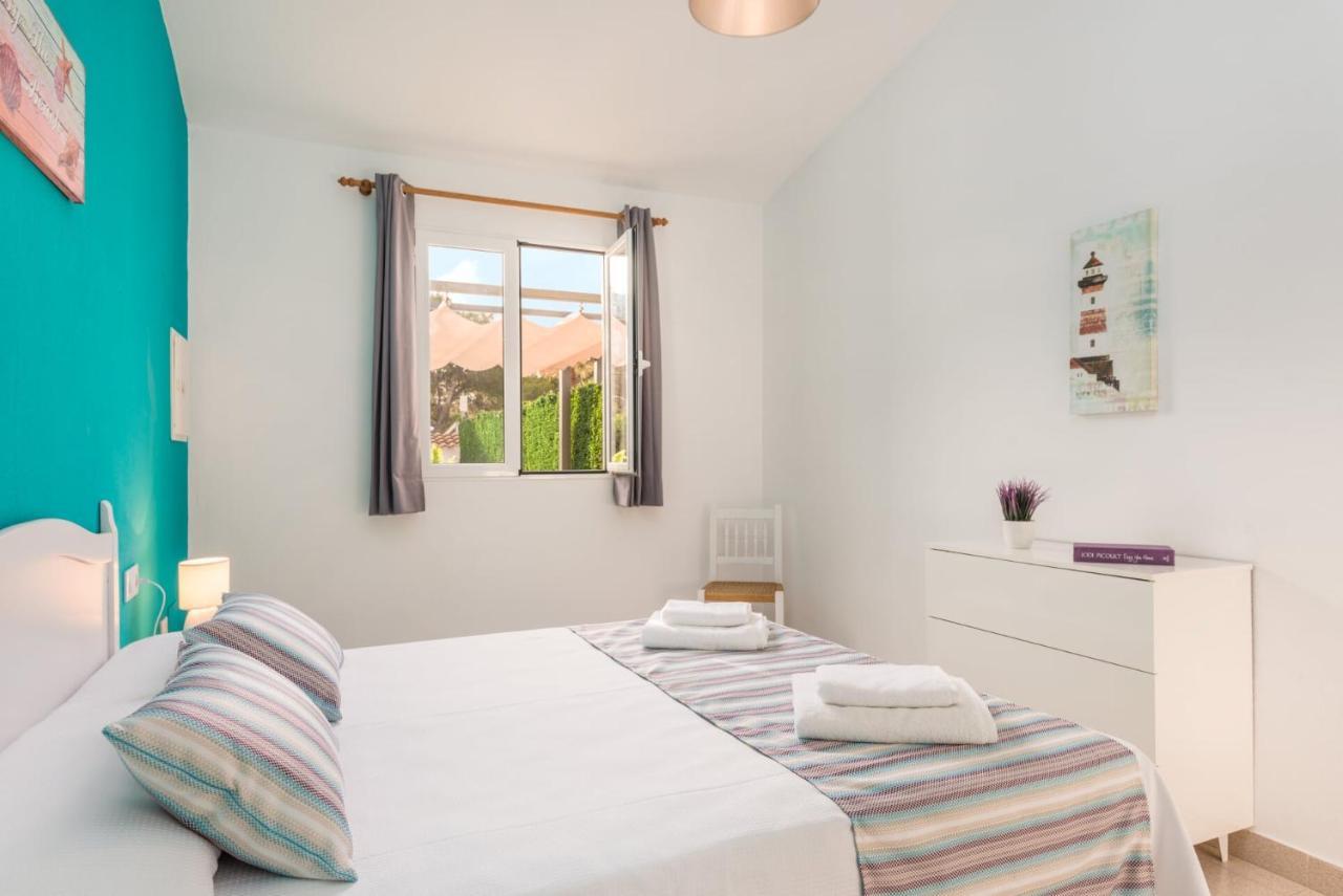 Villas Isi & Ana Mestral Cala'N Blanes  Exteriör bild